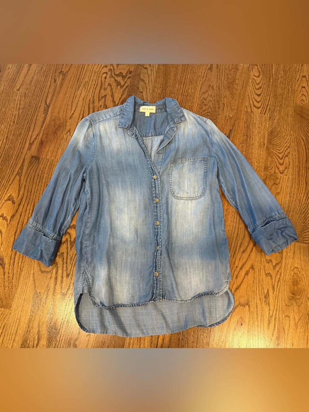 Chambray Cloth & Stone Top Anthropologie Size Small button up